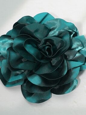 Green Oversized Fabric Camellia Flower Brooch Pin Hairpin 3D Womens Statement
